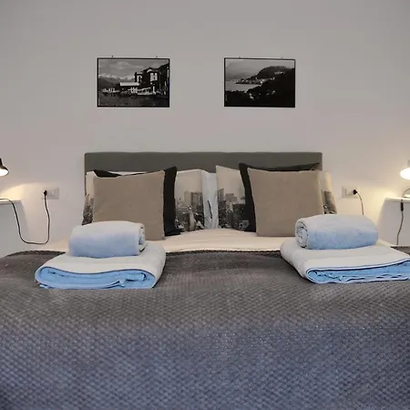 Easy Welcome Black Pearl Apartment